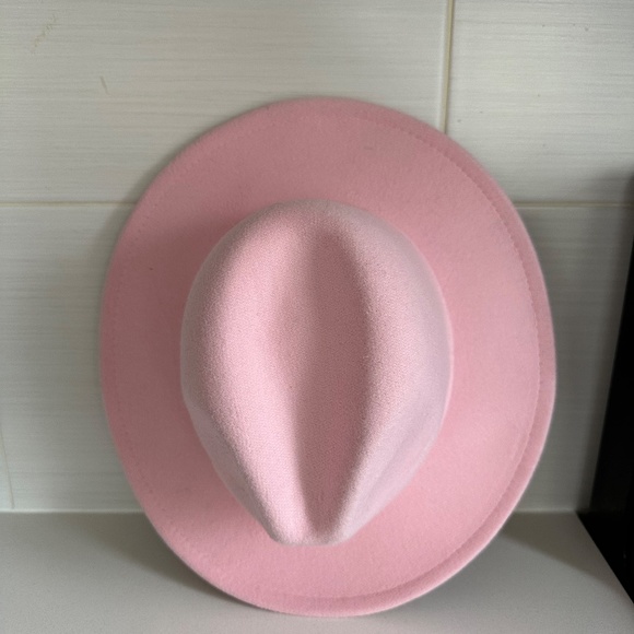 Classic Pink Felt Cowboy Hat - Picture 4 of 5